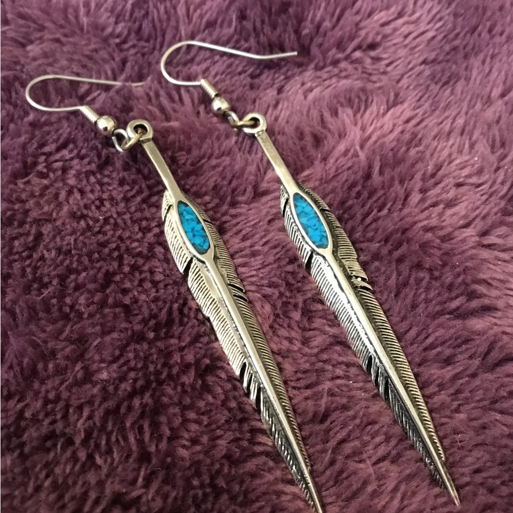 Vintage Native American 925 Arrow Feather Turquoise Dangle Earrings